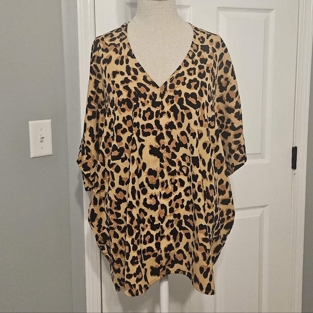 CLEARANCE! JODIFL Leopard Print V-Neck Blouse